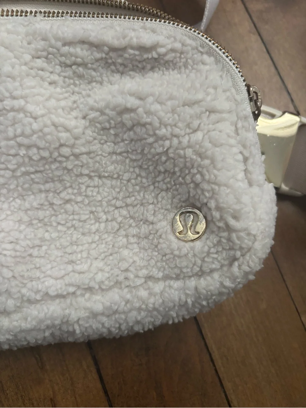 lululemon athletica soft sherpa